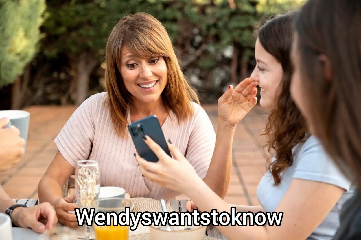 Wendyswantstoknow: Sharing Feedback and Getting Rewards from Wendy’s